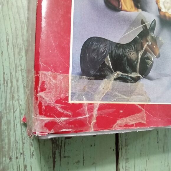 Vintage Ceramic 9 pc Nativity Set Mersco Wholesale Christmas Decoration - Picture 10 of 15